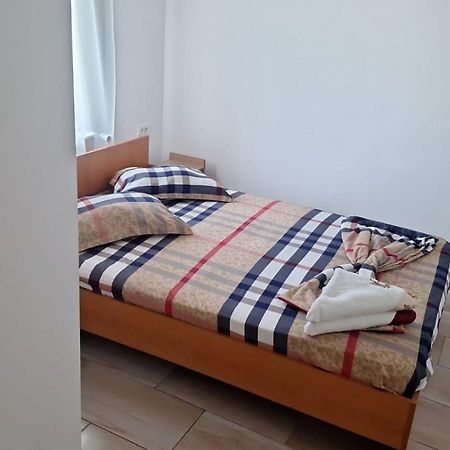 Vila Angelys Tuzla Exteriör bild