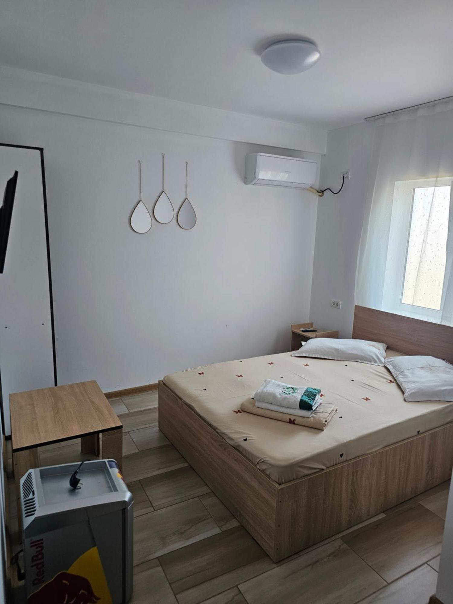 Vila Angelys Tuzla Exteriör bild